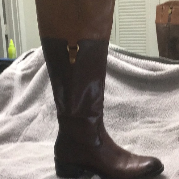 Make and Offer! Franco Sarto boots 6.5 Brown 2tone - Picture 3 of 9